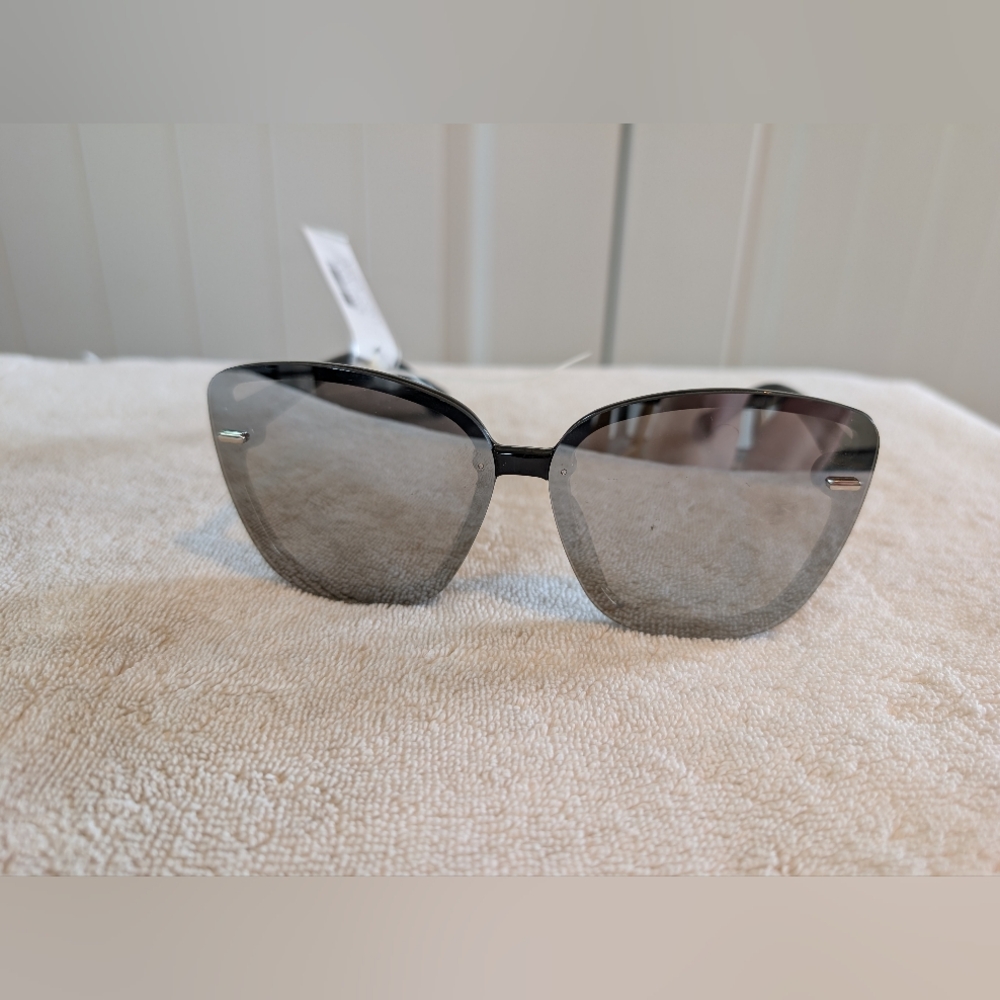 Vince Camuto Rimless Cat Eye Sunglasses